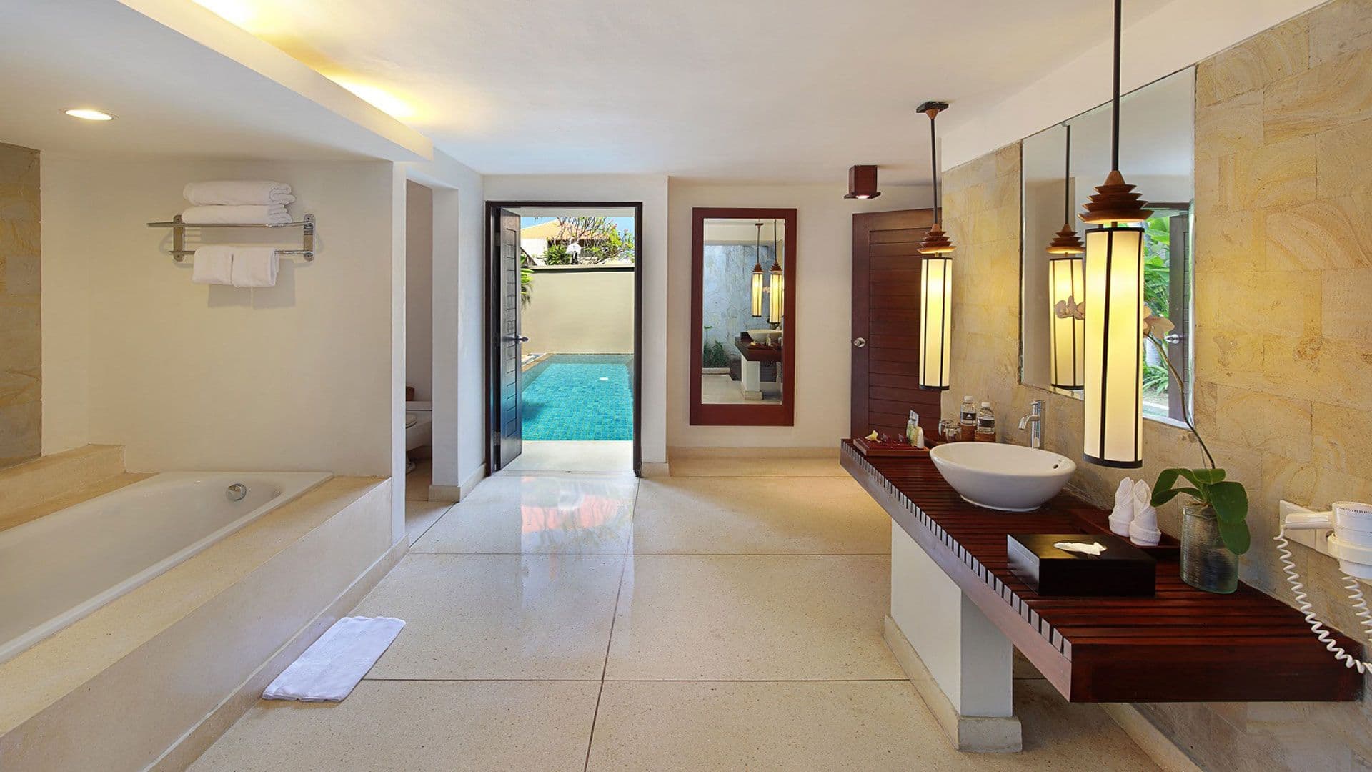 Bali-Niksoma-Boutique-Beach-Resort---Presidential-Villa---Bathroom.jpg