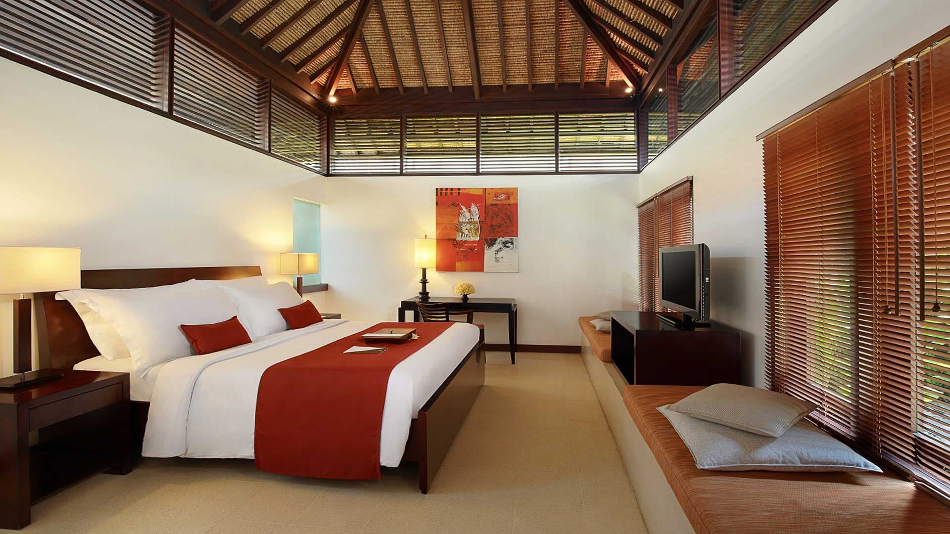 Bali-Niksoma-Boutique-Beach-Resort---Presidential-Villa---Second-Bedroom.jpg